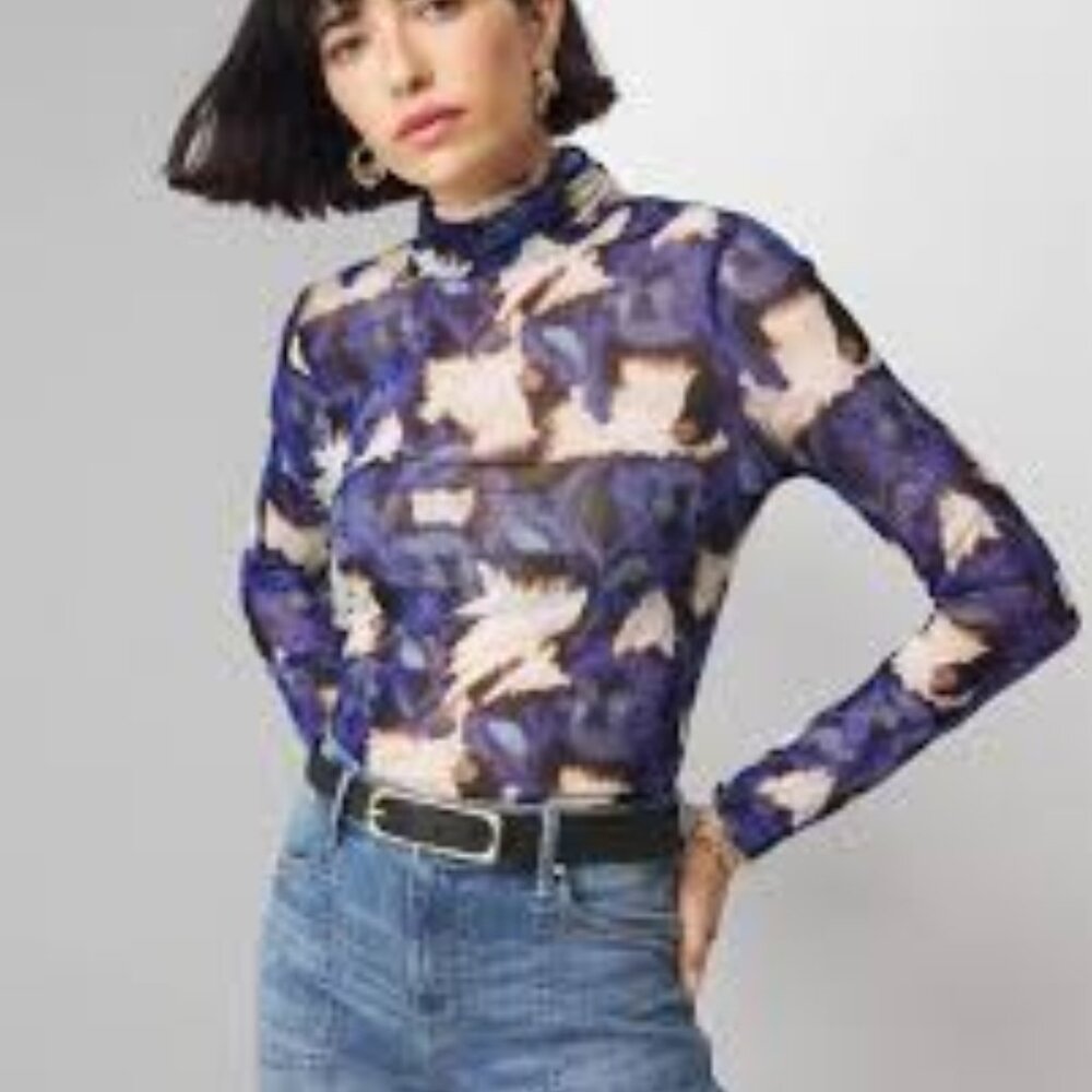 Long Sleeve Mesh Turtleneck